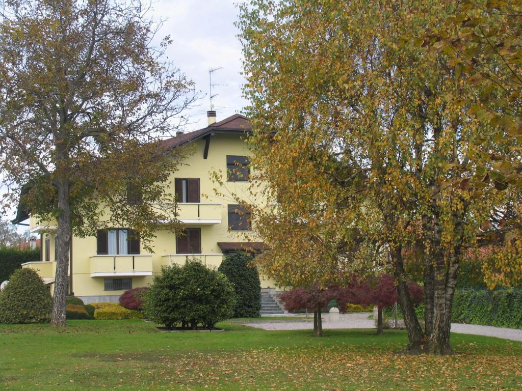 Albergo Residence Isotta Veruno Exterior photo
